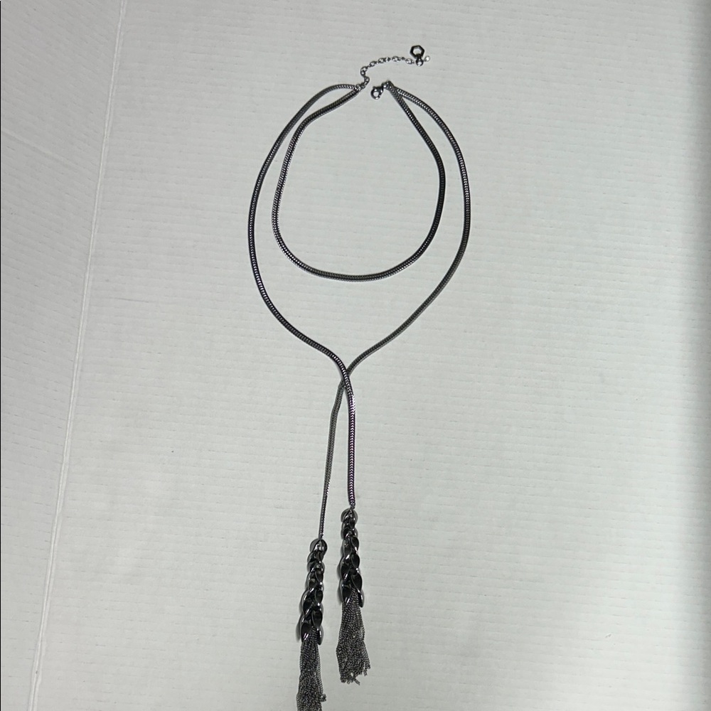 Elegant black/gray metal Tassel Necklace